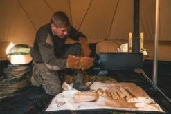 Outwell Robens Klondike Twin Tipi Tent (2023) -Outwell Shop 130359 klondike twin feature photo8