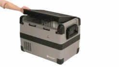 Outwell Deep Cool 35L Coolbox 10 Outwell Deep Cool 35L Coolbox -Outwell Shop 590137 deep cool 35l feature photo 4