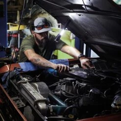 Nebo Slyde King 2K Flashlight & Worklight 9 Nebo Slyde King 2K Flashlight & Worklight -Outwell Shop eneb0025 8 fullsize 1 1