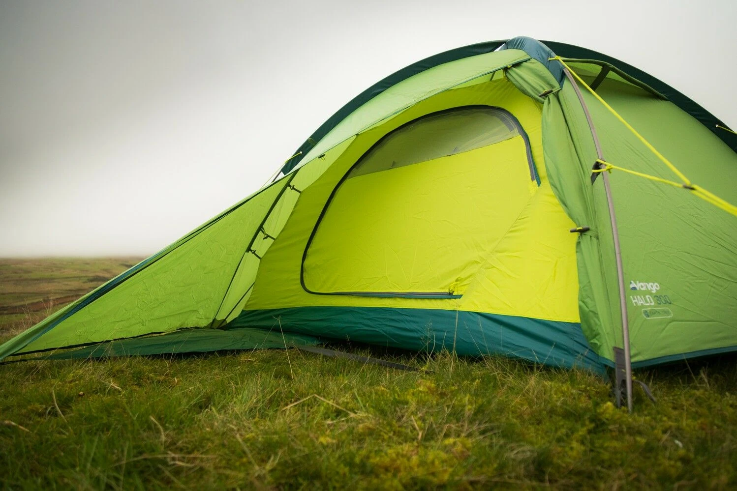 Vango Halo 300 Tent (2022) 4 Vango Halo 300 Tent (2022) - Image 2