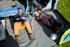 Coleman Castle Pines 4 BlackOut Tent (2022) -Outwell Shop lif 2000037062 5