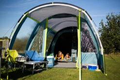 Coleman Castle Pines 4L Blackout Tent (2022) 16 Coleman Castle Pines 4L Blackout Tent (2022) -Outwell Shop of3a1393