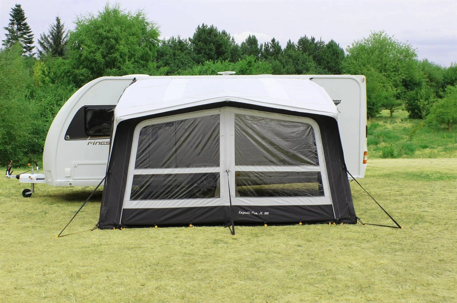 Outdoor Revolution Esprit Pro X 390 Caravan Awning 5 Outdoor Revolution Esprit Pro X 390 Caravan Awning - Image 3