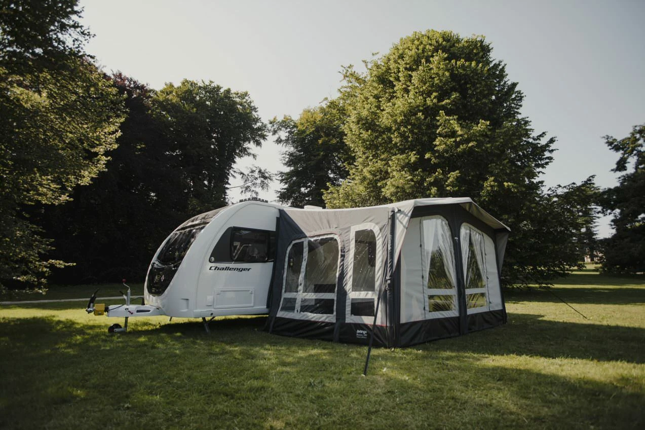 Vango Riviera Air 390 Elements All Season Caravan Awning (2023) 3 Vango Riviera Air 390 Elements All Season Caravan Awning (2023)