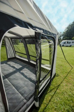 Vango Balletto Air 390 Elements Shield Caravan Awning (2023) -Outwell Shop van 22 lifestyle balletto shield 390 low14